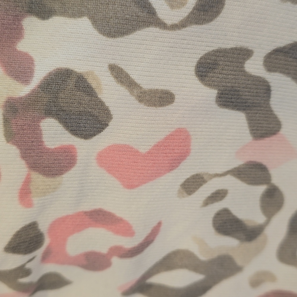 Belle by Kim Gravel cheetah white and pink - Picture 2 of 2